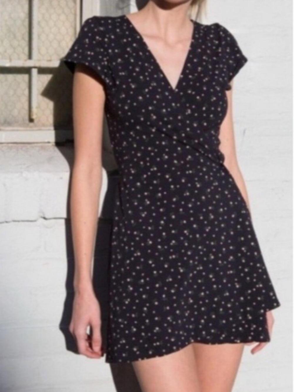 Brandy Melville Robbie Tiny Ditzy Floral Wrap Dress. One Size.